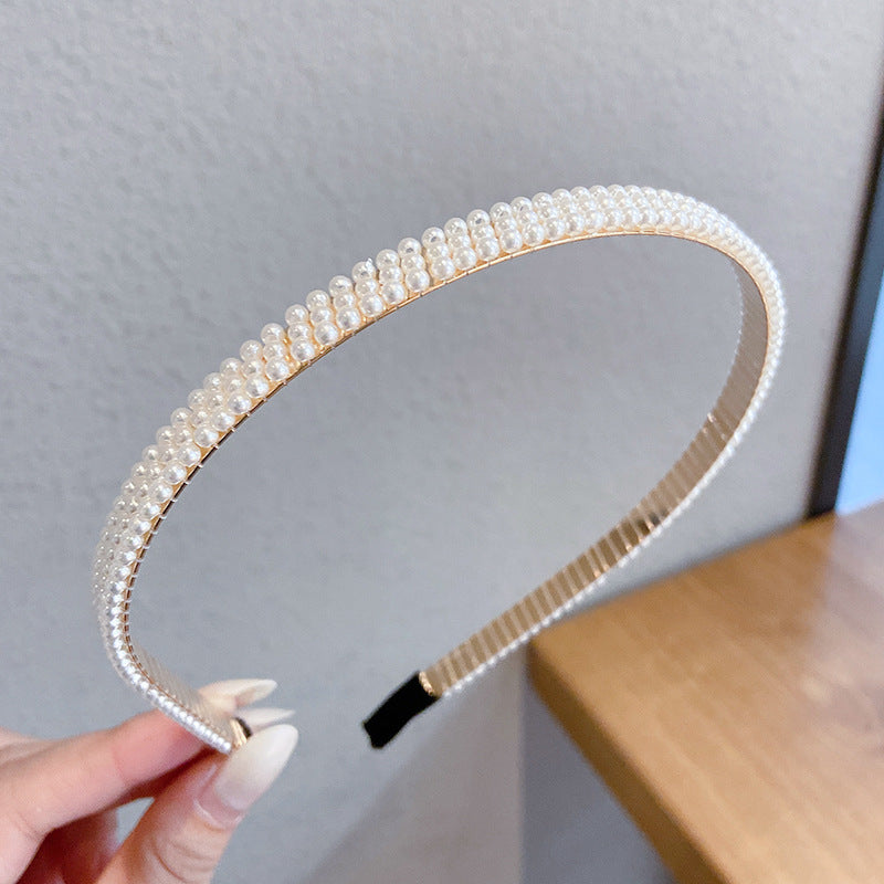 Thin pearl headband